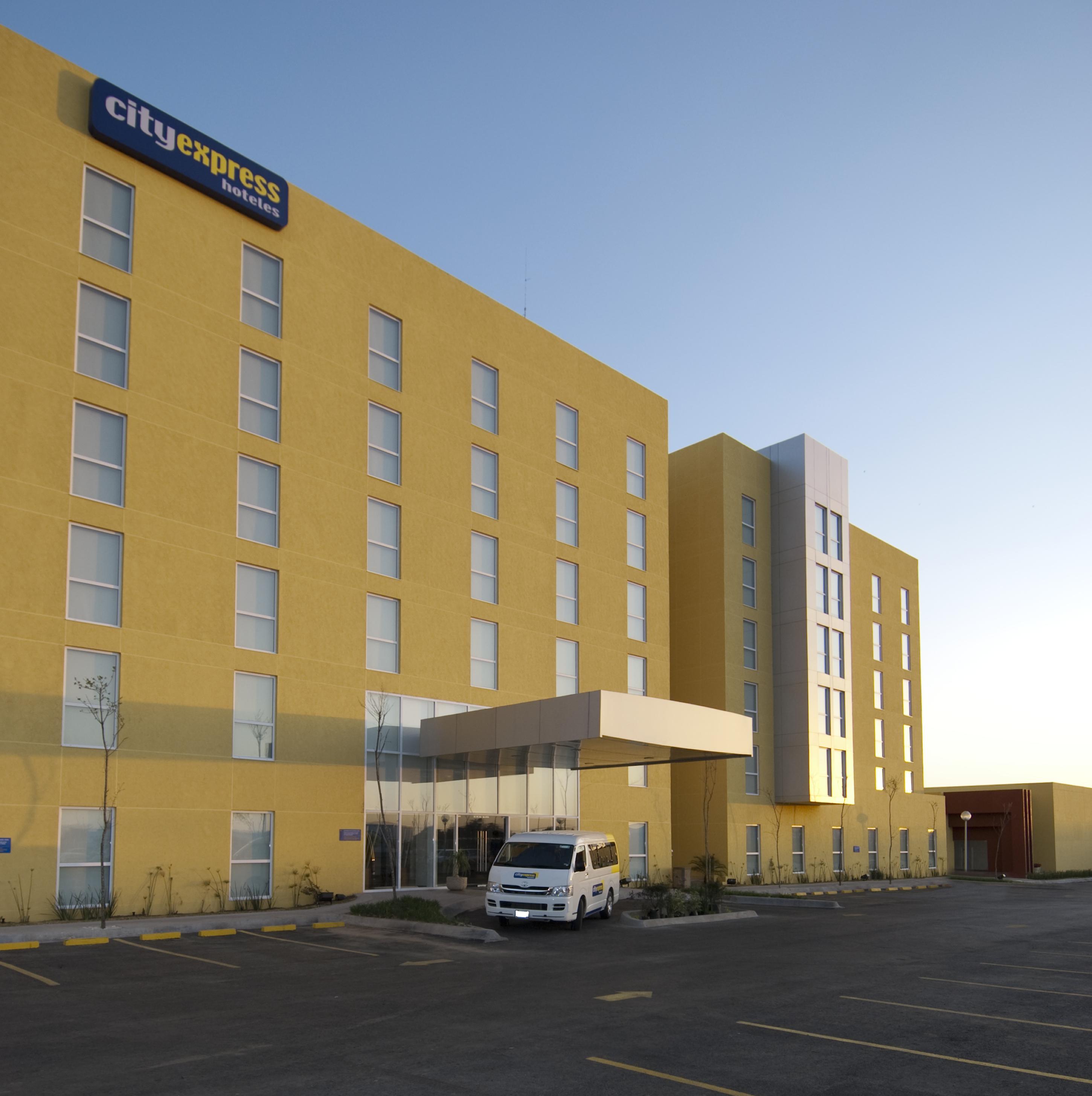 City Express By Marriott Aguascalientes Sur Экстерьер фото